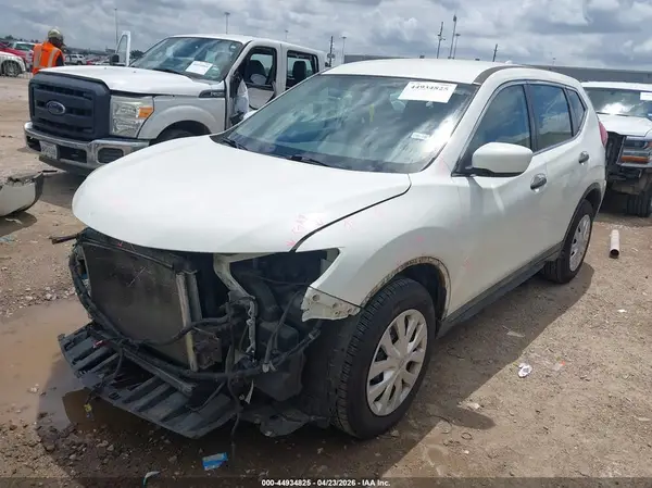 5N1AT2MT2JC716194 2018 NISSAN ROGUE - Image 2