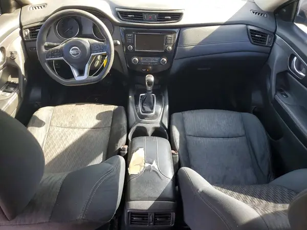5N1AT2MT2JC717832 2018 NISSAN ROGUE - Image 8