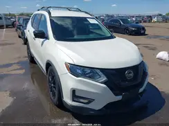 5N1AT2MT2JC720780 2018 NISSAN ROGUE