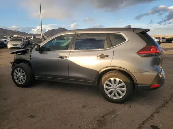 5N1AT2MT2JC721217 2018 NISSAN ROGUE - Image 2
