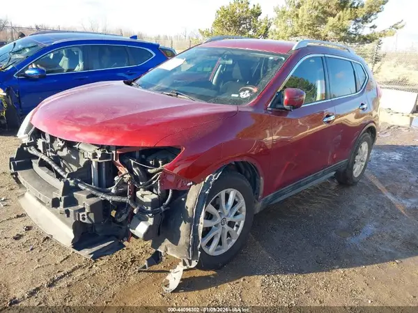 5N1AT2MT2JC721556 2018 NISSAN ROGUE - Image 2