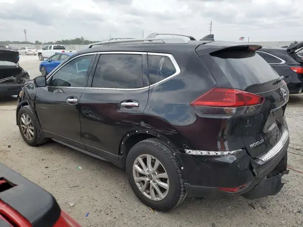 5N1AT2MT2JC730158 2018 NISSAN ROGUE - Image 2