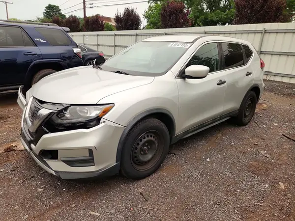 5N1AT2MT2JC730922 2018 NISSAN ROGUE - Image 1
