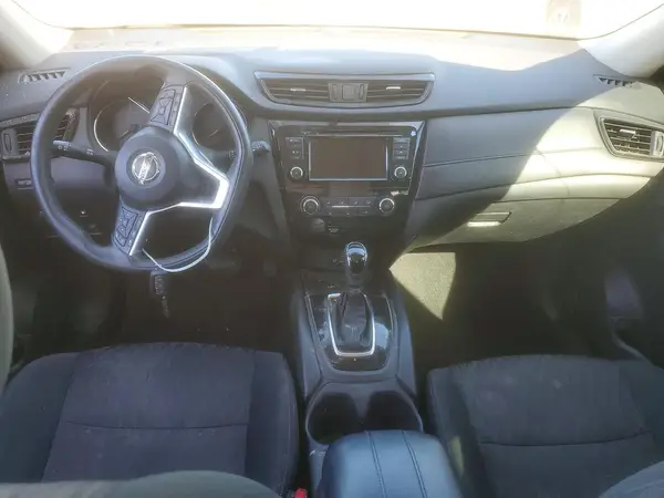 5N1AT2MT2JC733920 2018 NISSAN ROGUE - Image 8