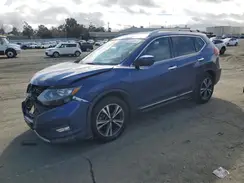 5N1AT2MT2JC738003 2018 NISSAN ROGUE