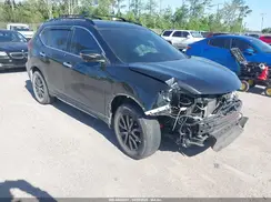 5N1AT2MT2JC745873 2018 NISSAN ROGUE