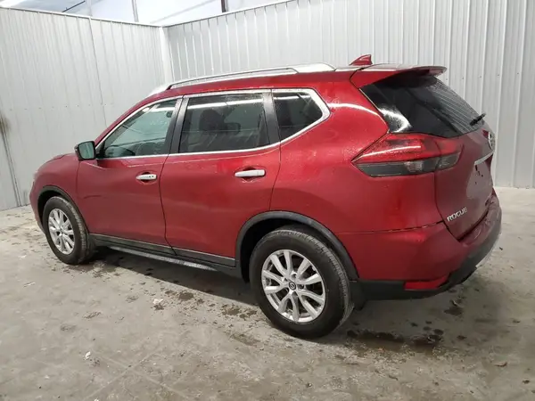 5N1AT2MT2JC748501 2018 NISSAN ROGUE - Image 2