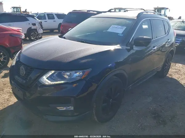 5N1AT2MT2JC748661 2018 NISSAN ROGUE - Image 2