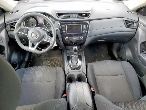 5N1AT2MT2JC749972 2018 NISSAN ROGUE - Image 8