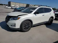 5N1AT2MT2JC750975 2018 NISSAN ROGUE