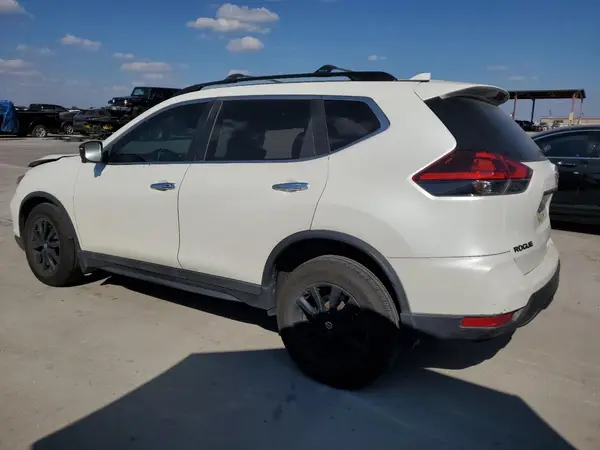 5N1AT2MT2JC750975 2018 NISSAN ROGUE - Image 2