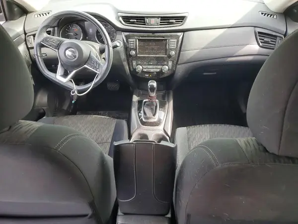 5N1AT2MT2JC751480 2018 NISSAN ROGUE - Image 8