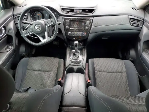 5N1AT2MT2JC752757 2018 NISSAN ROGUE - Image 8