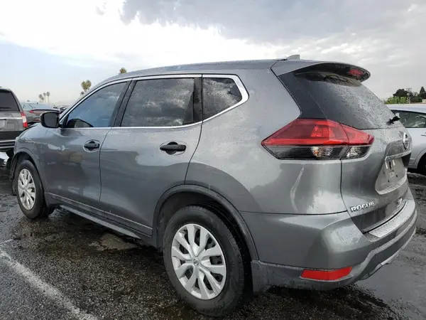 5N1AT2MT2JC753908 2018 NISSAN ROGUE - Image 2