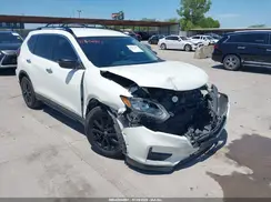5N1AT2MT2JC756601 2018 NISSAN ROGUE