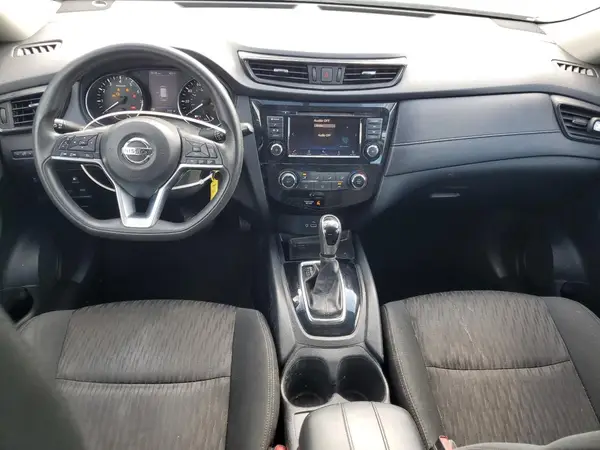 5N1AT2MT2JC760809 2018 NISSAN ROGUE - Image 8