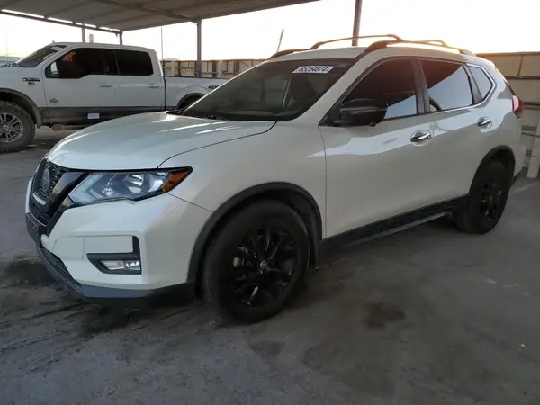 5N1AT2MT2JC765010 2018 NISSAN ROGUE - Image 1