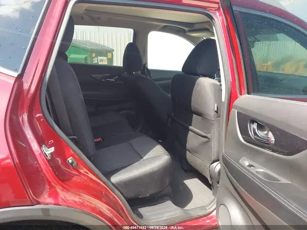 5N1AT2MT2JC769980 2018 NISSAN ROGUE - Image 8