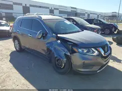 5N1AT2MT2JC772975 2018 NISSAN ROGUE