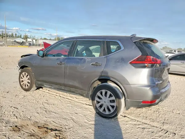 5N1AT2MT2JC773138 2018 NISSAN ROGUE - Image 2