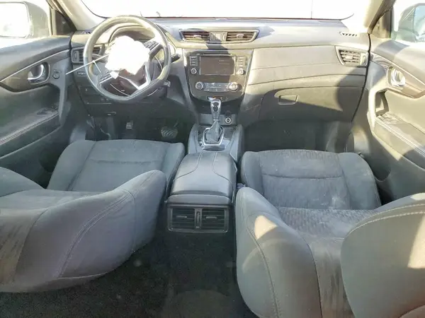 5N1AT2MT2JC773138 2018 NISSAN ROGUE - Image 8