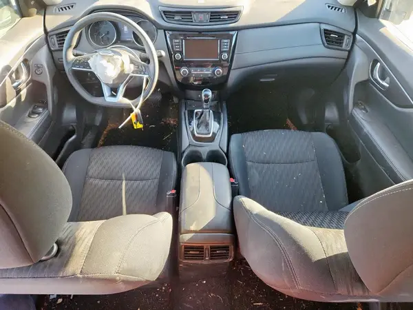 5N1AT2MT2JC775519 2018 NISSAN ROGUE - Image 8