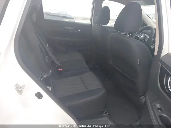5N1AT2MT2JC778260 2018 NISSAN ROGUE - Image 8