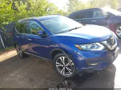 5N1AT2MT2JC779358 2018 NISSAN ROGUE