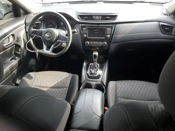 5N1AT2MT2JC780073 2018 NISSAN ROGUE - Image 8