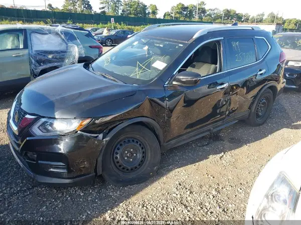 5N1AT2MT2JC780185 2018 NISSAN ROGUE - Image 2