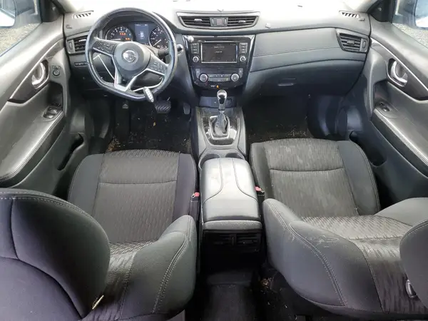 5N1AT2MT2JC785662 2018 NISSAN ROGUE - Image 8