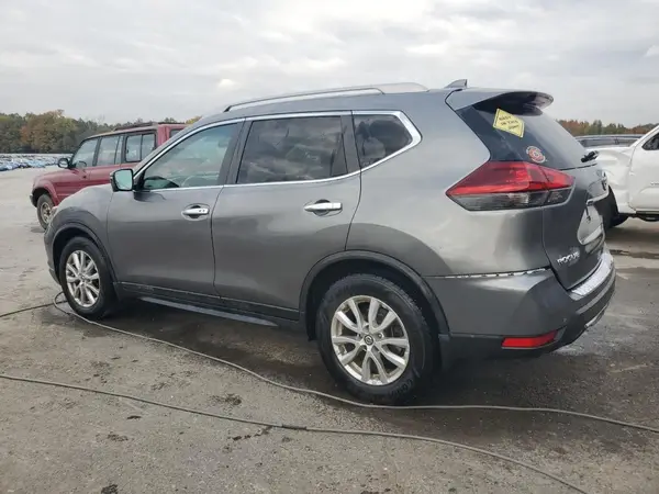 5N1AT2MT2JC786830 2018 NISSAN ROGUE - Image 2