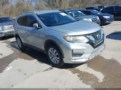 5N1AT2MT2JC791588 2018 NISSAN ROGUE