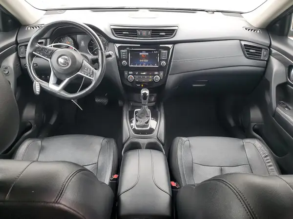 5N1AT2MT2JC792546 2018 NISSAN ROGUE - Image 8
