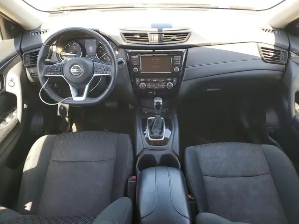 5N1AT2MT2JC792577 2018 NISSAN ROGUE - Image 8