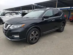 5N1AT2MT2JC792949 2018 NISSAN ROGUE