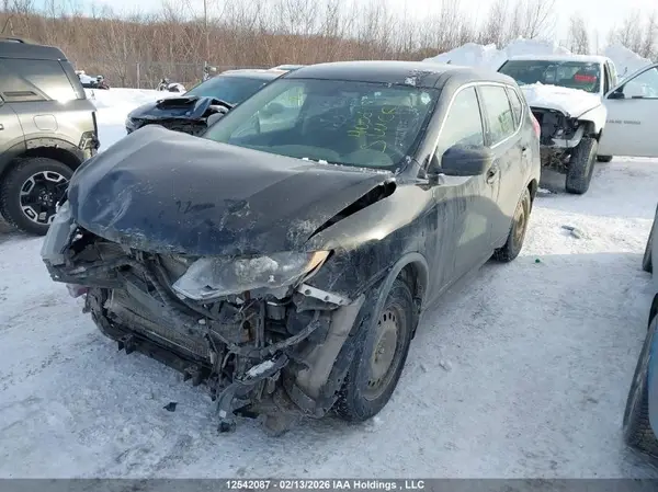 5N1AT2MT2JC809135 2018 NISSAN ROGUE - Image 2