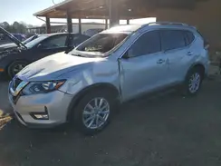 5N1AT2MT2JC810043 2018 NISSAN ROGUE