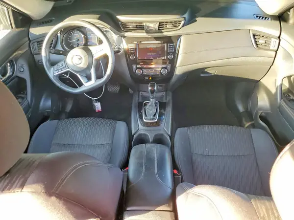 5N1AT2MT2JC816229 2018 NISSAN ROGUE - Image 8