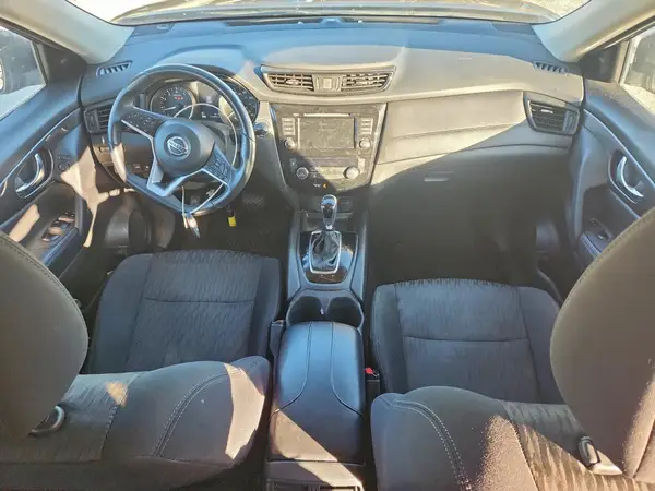 5N1AT2MT2JC820426 2018 NISSAN ROGUE - Image 8