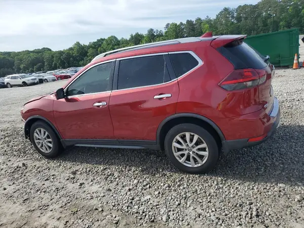 5N1AT2MT2JC820989 2018 NISSAN ROGUE - Image 2