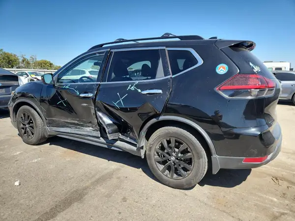 5N1AT2MT2JC822578 2018 NISSAN ROGUE - Image 2