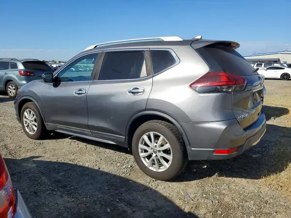 5N1AT2MT2JC823374 2018 NISSAN ROGUE - Image 2