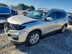 5N1AT2MT2JC828865 2018 NISSAN ROGUE