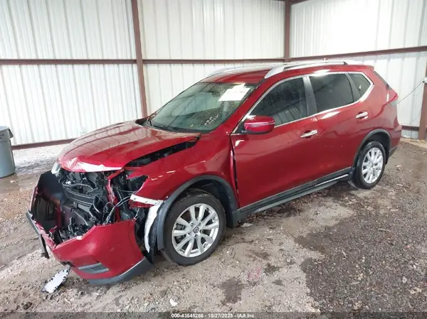 5N1AT2MT2JC829627 2018 NISSAN ROGUE - Image 2