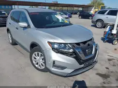 5N1AT2MT2JC830440 2018 NISSAN ROGUE