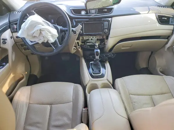 5N1AT2MT2JC830647 2018 NISSAN ROGUE - Image 8