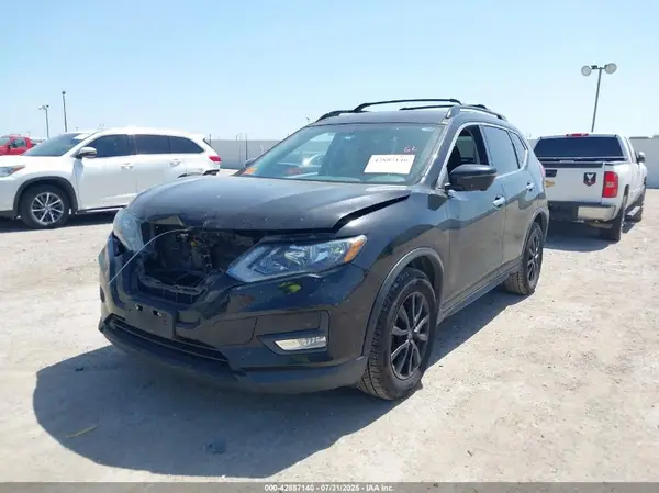 5N1AT2MT2JC834794 2018 NISSAN ROGUE - Image 2