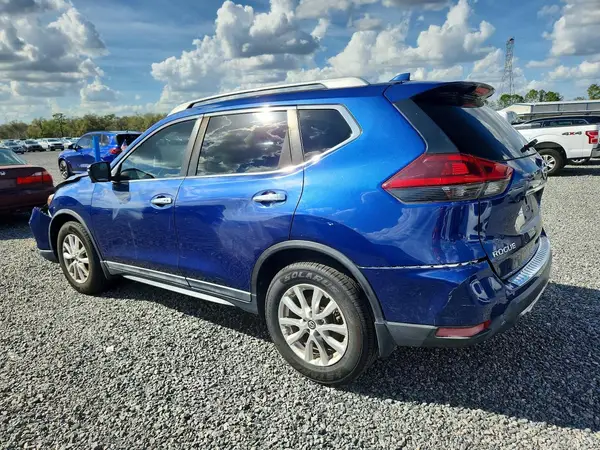 5N1AT2MT2JC838439 2018 NISSAN ROGUE - Image 2