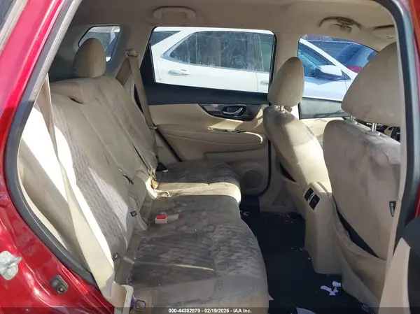 5N1AT2MT2JC841910 2018 NISSAN ROGUE - Image 8